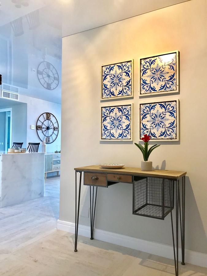 Luxury House 110 M2 On The Beach, Pool, Parking Τορρεμολίνος Εξωτερικό φωτογραφία