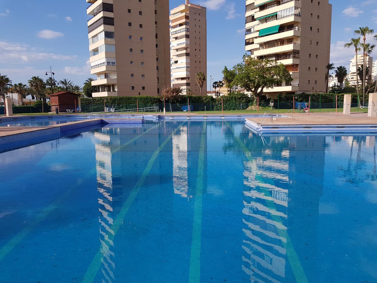 Luxury House 110 M2 On The Beach, Pool, Parking Τορρεμολίνος Εξωτερικό φωτογραφία